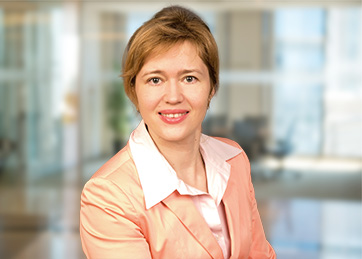 Dr. Olga Engelking, Lawyer | Notary | Certified international commercial law specialist 